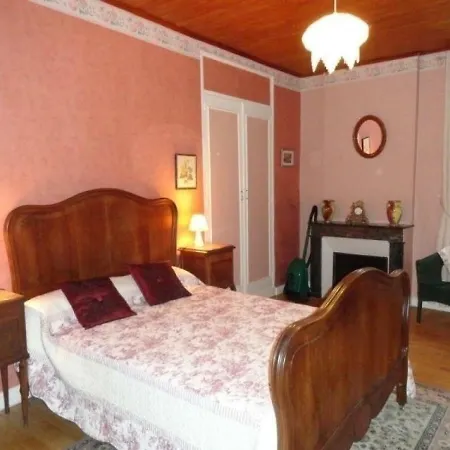 House Chez Jeannette *